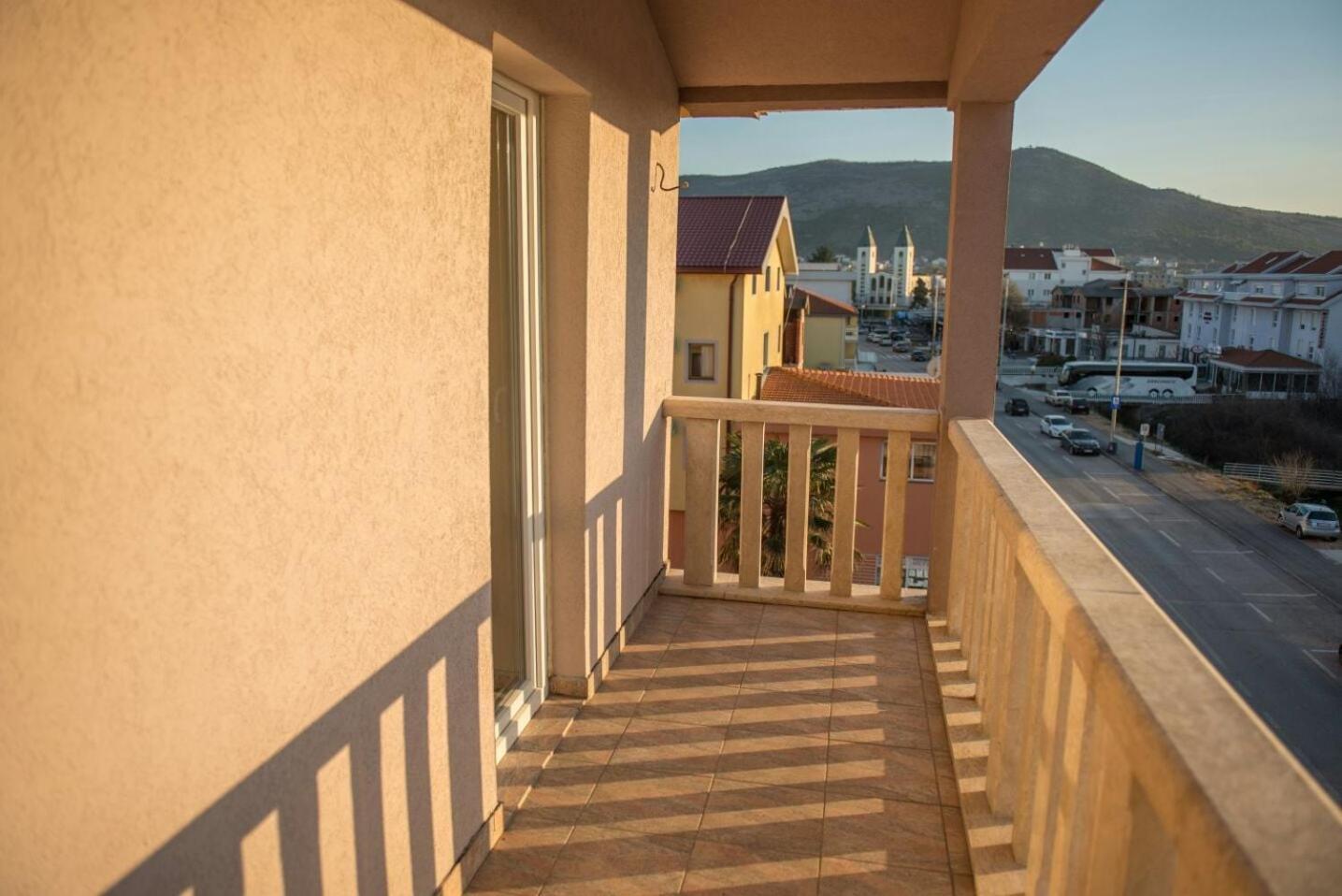 Hotel Barbaric Međugorje 外观 照片