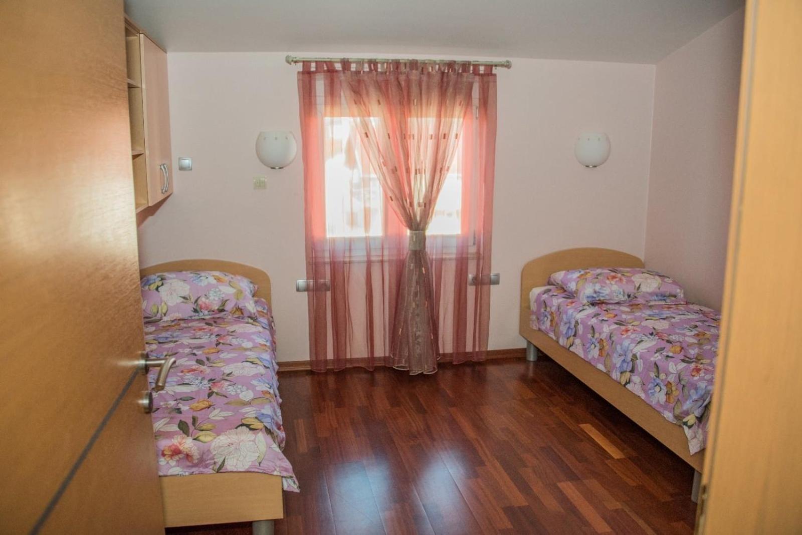 Hotel Barbaric Međugorje 外观 照片
