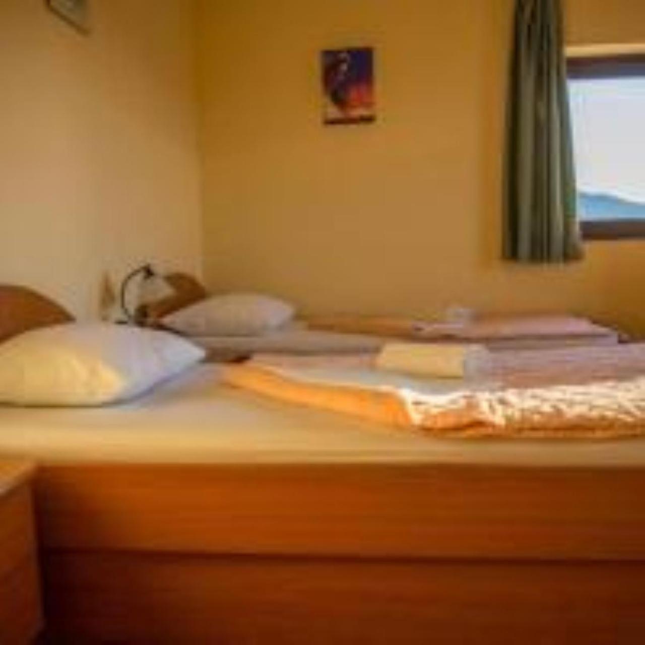 Hotel Barbaric Međugorje 外观 照片